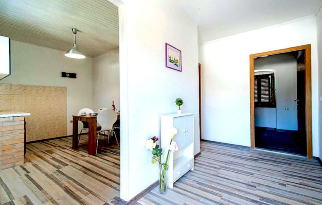 Apartments Pepi Kaštela Esterno foto